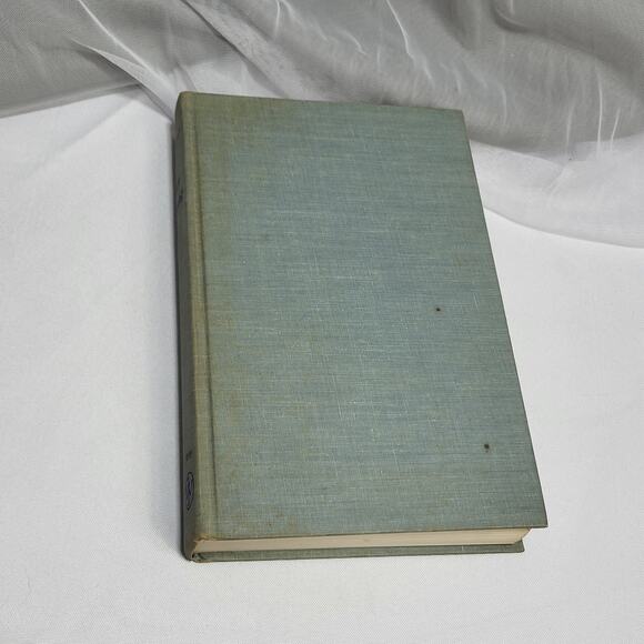 Vacuum Technology Andrew Guthrie Alameda State College VTG 1963 Physics Textbook - Picture 3 of 12